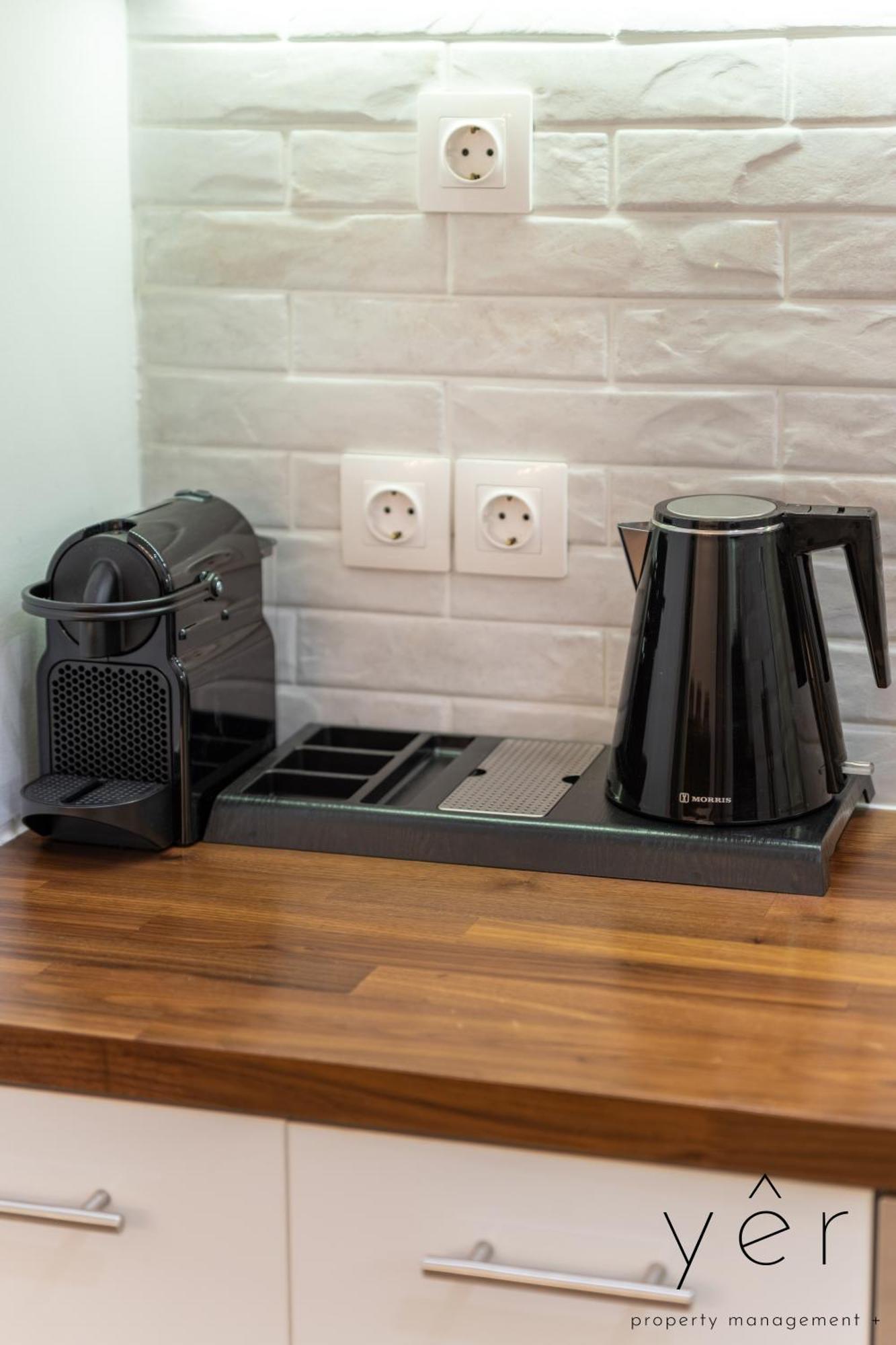 Apartament Trendy Living In Koukaki! "Hotspot!" Nighttime Noise Possible Ateny Zewnętrze zdjęcie